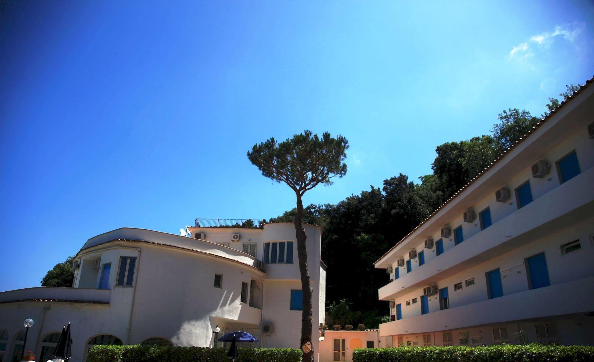 Lacco Ameno  Bristol Hotel מראה חיצוני תמונה