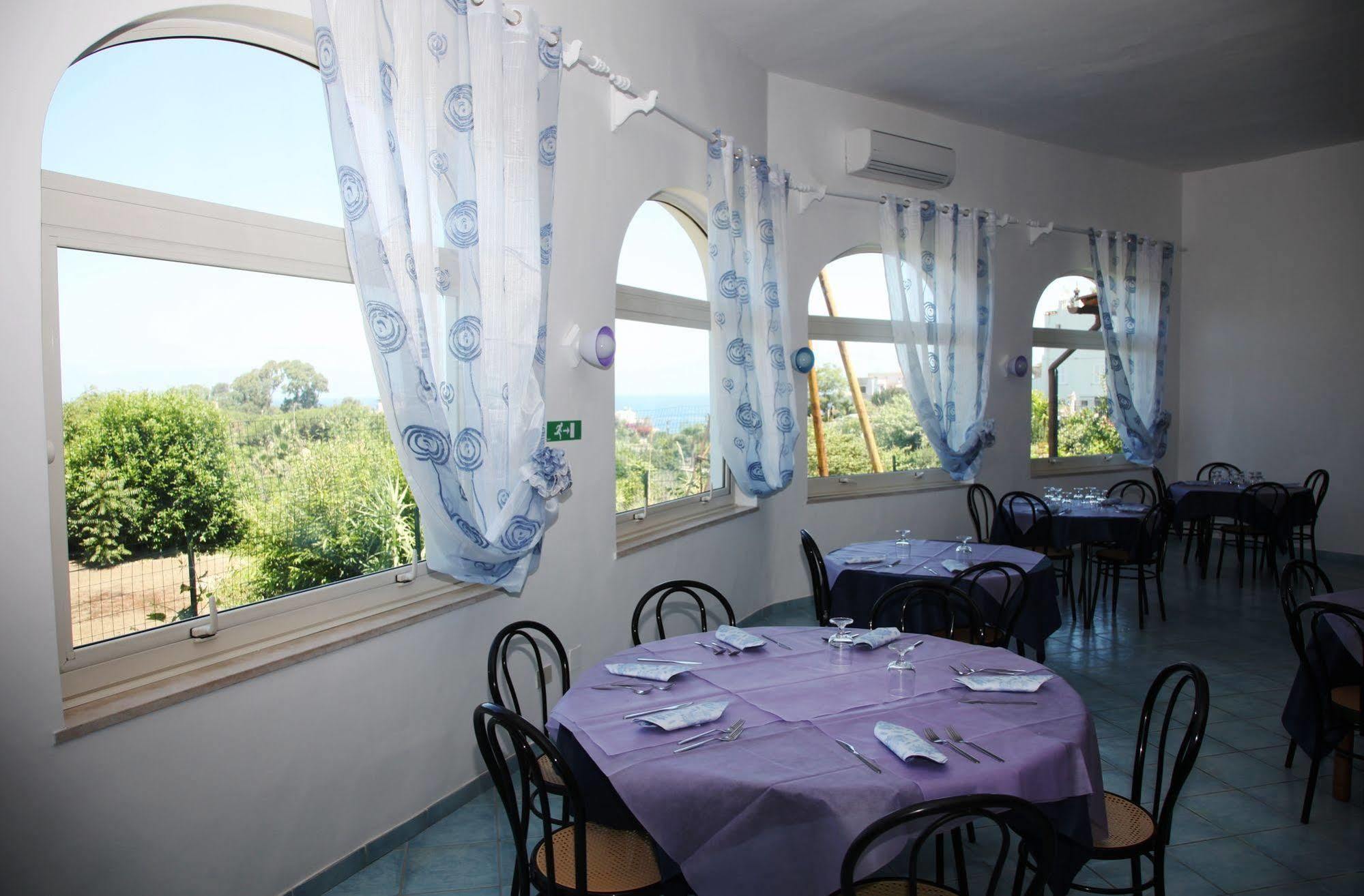 Lacco Ameno  Bristol Hotel מראה חיצוני תמונה